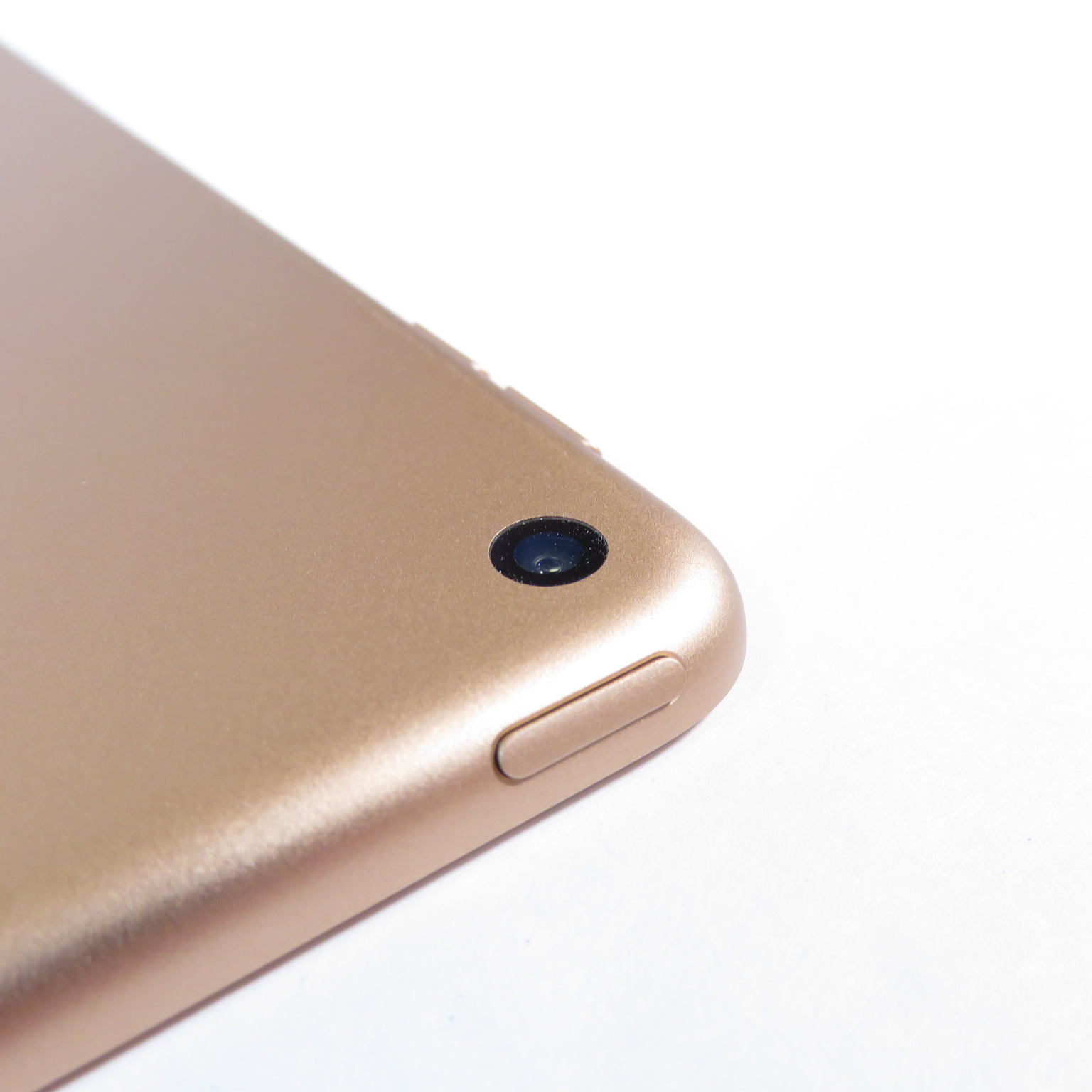 Apple iPad Mini 5th Gen MUQY2LL/A Wi-Fi 64GB Gold 7.9-Inch Retina