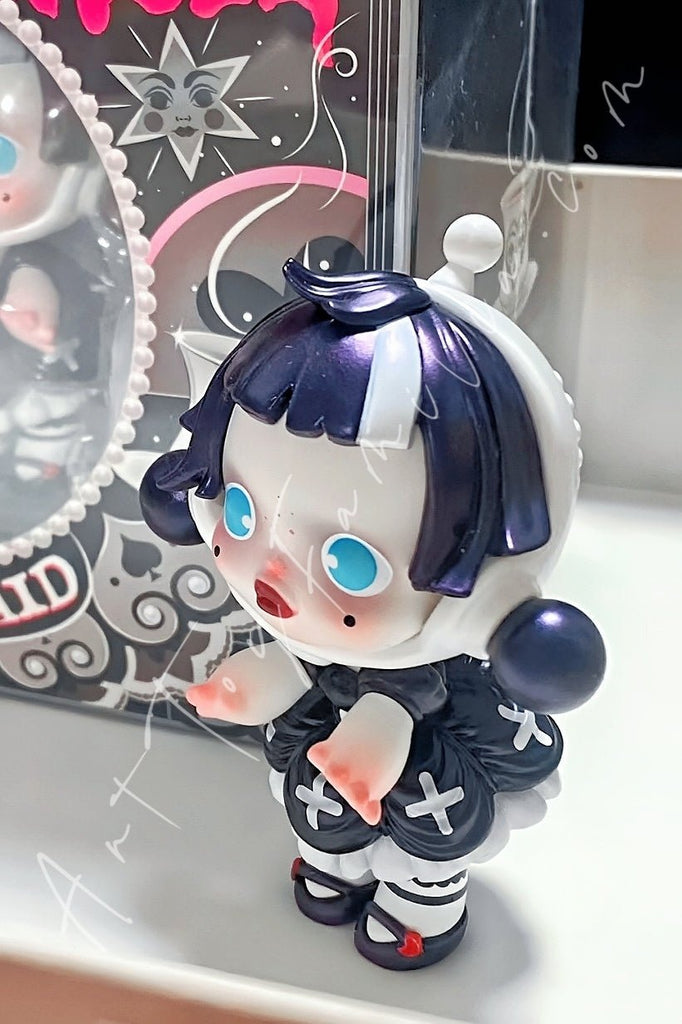 Skullpanda Dark Maid Figurine | POP MART – Art Toy Familia