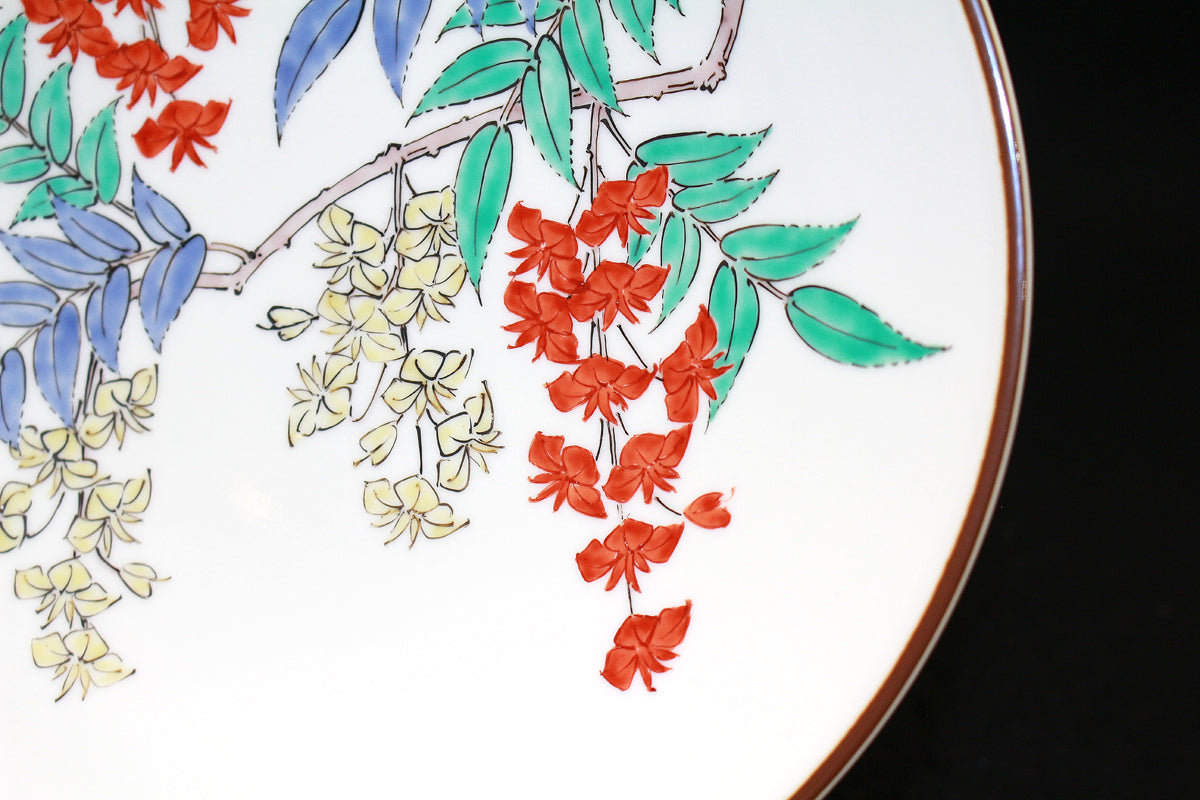 25796 人間国宝 14代酒井田柿右衛門 濁手藤花文皿 – アート飛田