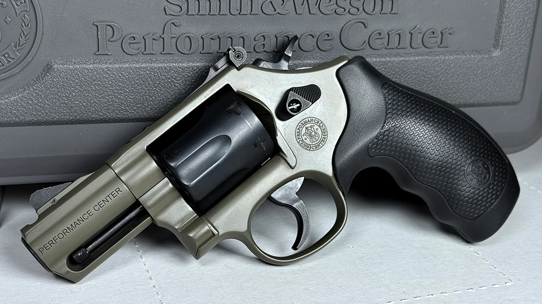 S&W Model 19 Carry Comp Revolver: Moss is the New Black