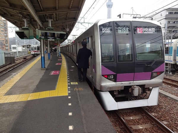 東京メトロ半蔵門線の車両 その2 08系: B767-281のブログ