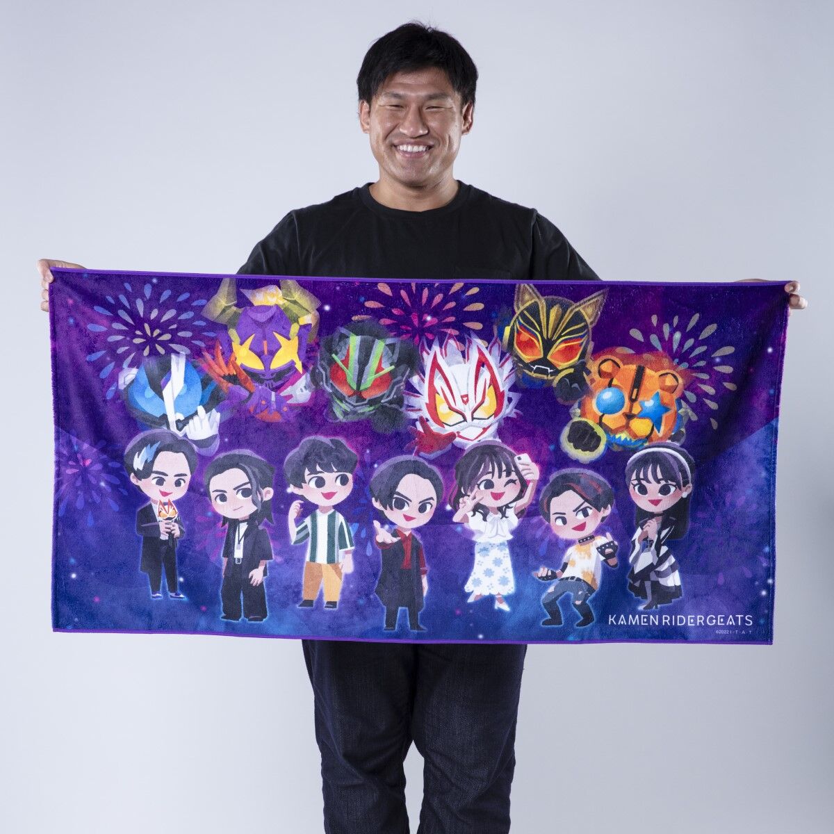 仮面ライダーギーツ デフォルメ バスタオル 花火柄 | 仮面ライダー