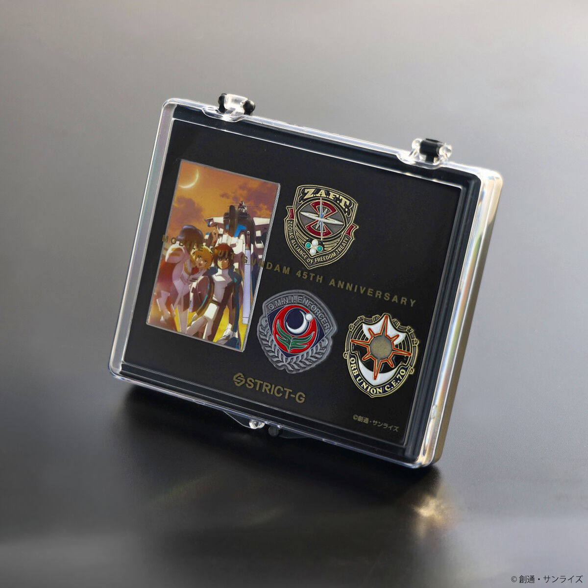 STRICT-G『機動戦士ガンダムSEED』ガンダムシリーズ45周年記念ピンズ