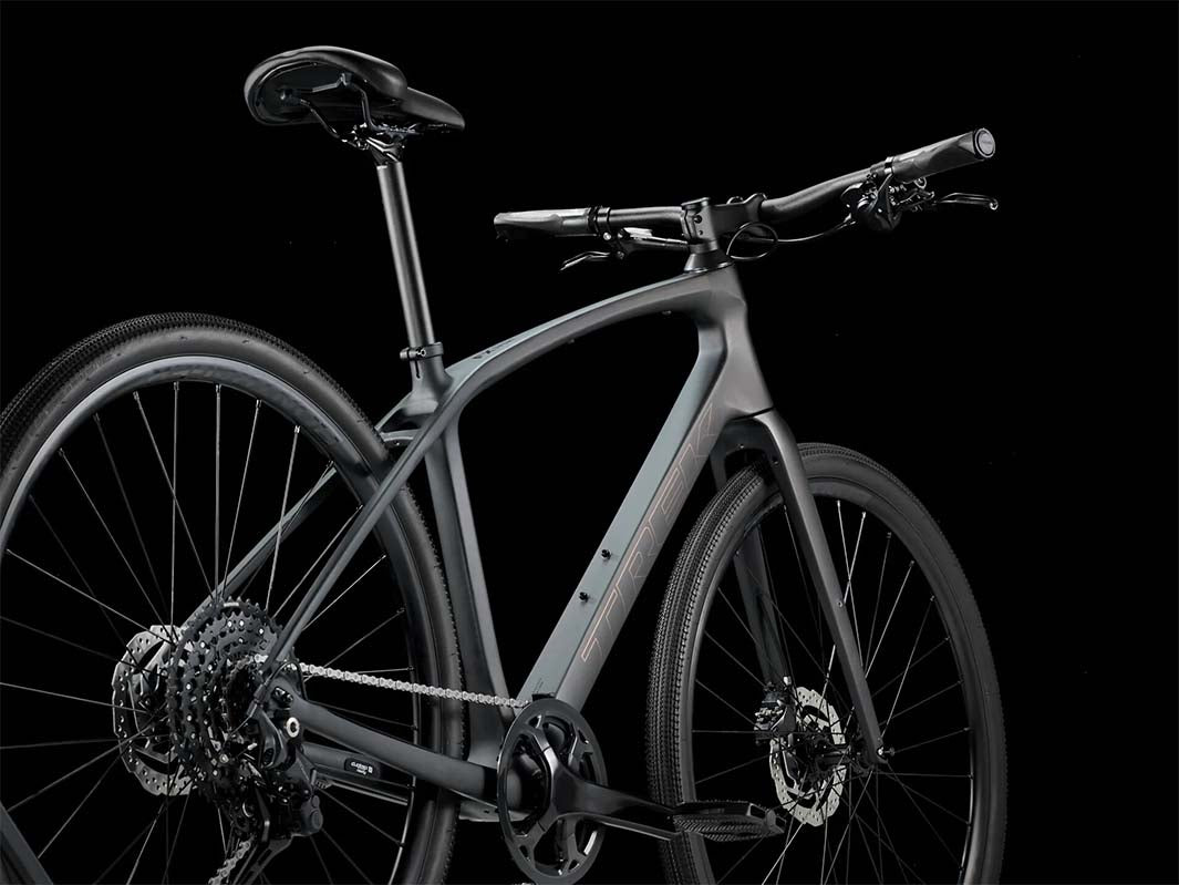 2026 TREK FX Sport SL 4｜軽量カーボン×高速フィットネスバイク【最新