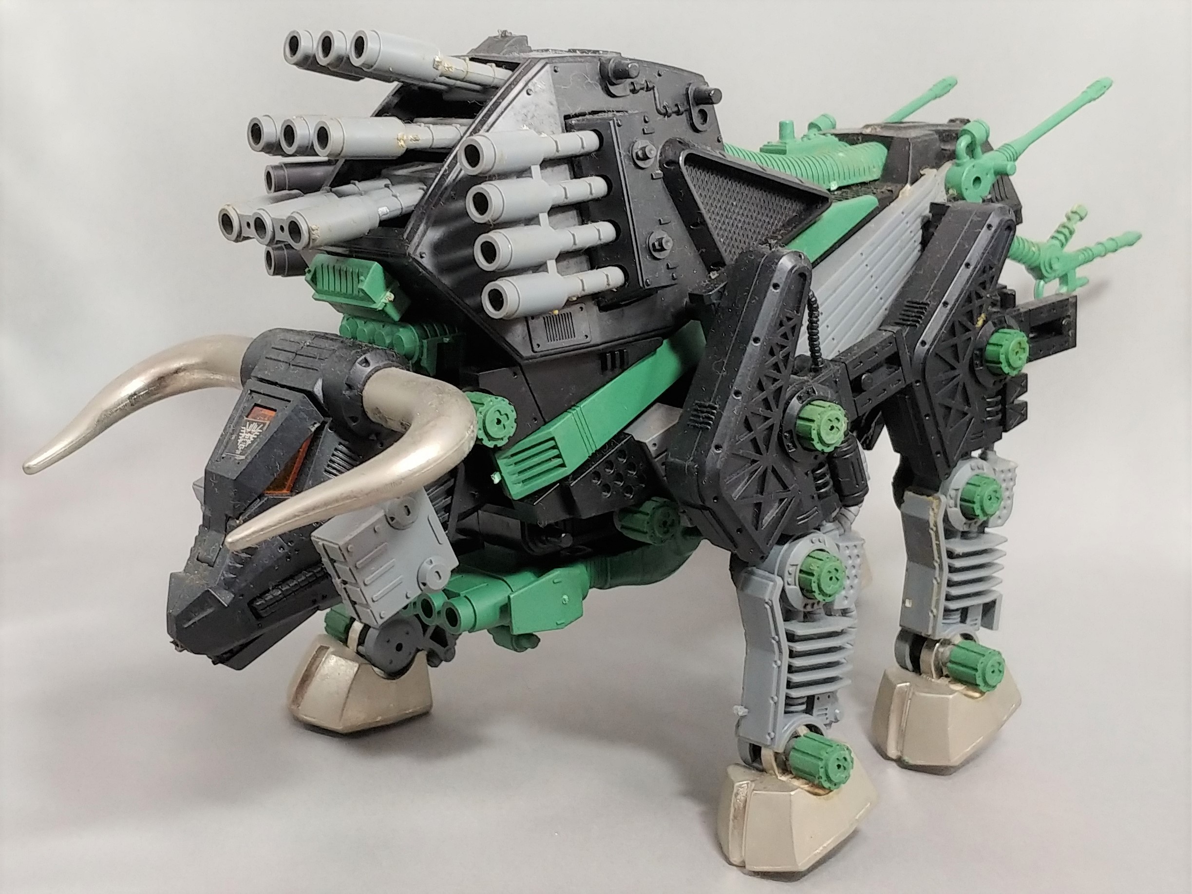 レビュー ゾイド RZ-031 ディバイソン - ふじの生態日記