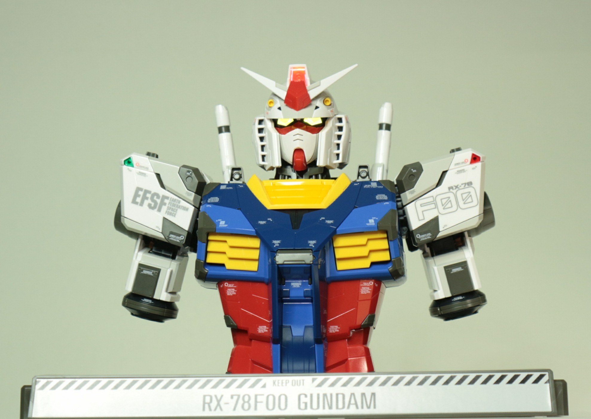 1/48 RX-78F00 ガンダム [BUST MODEL]のご紹介！ - 先人に続け！お気軽