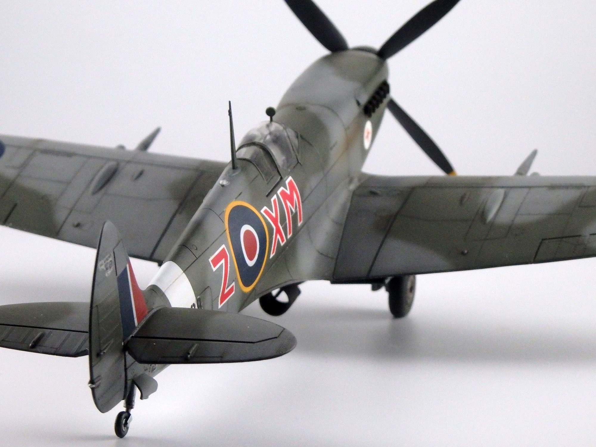 ハセガワ1/48スーパーマリンスピットファイアMk.VIIIcを作る