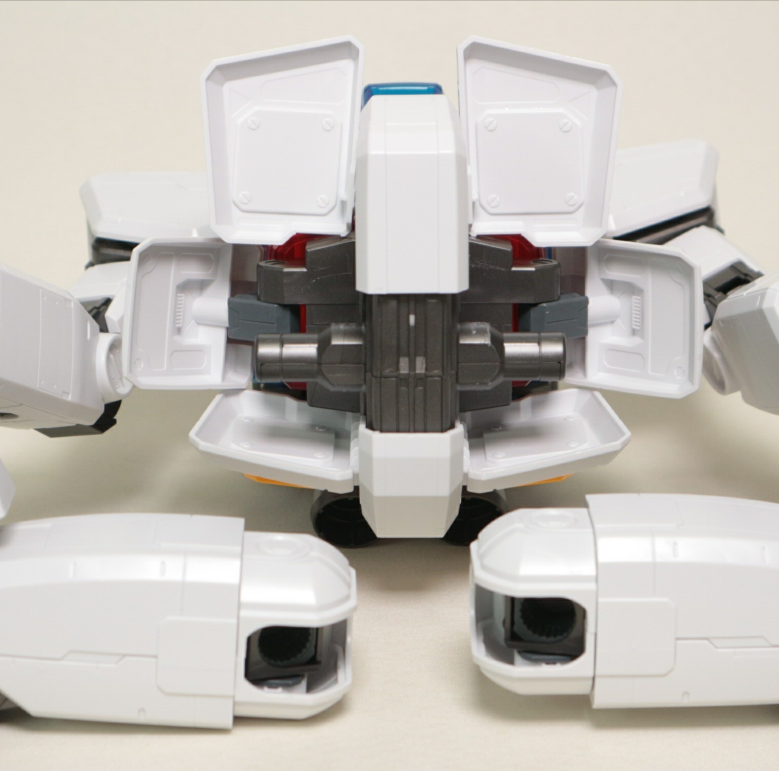 A賞 メガサイズモデル 1/48 RX-78-2 ガンダム ソリッドクリア