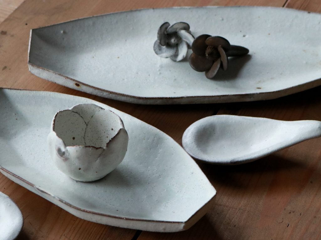 村上直子（器のしごと）｜ころは -うつわと道具と喫茶室-