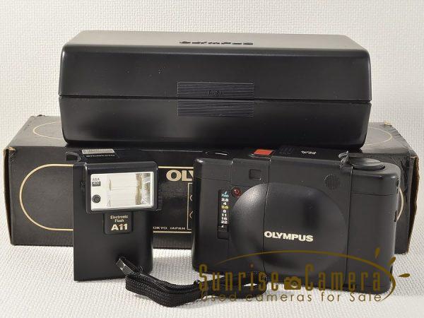 OLYMPUS（オリンパス）XA／コンパクトカメラの歴史を変えたケースレス