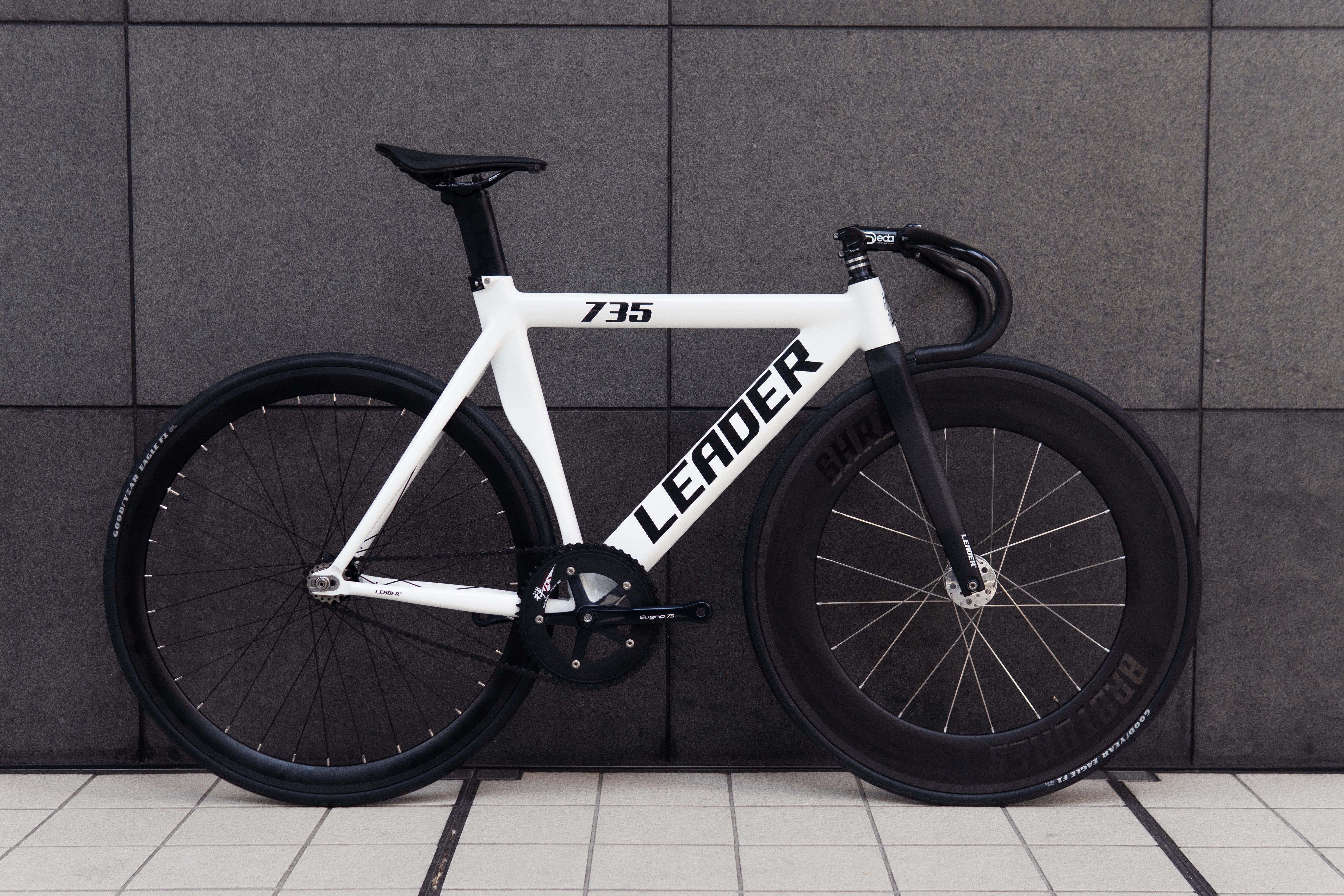 DSC03057.jpg?v=1729328595&