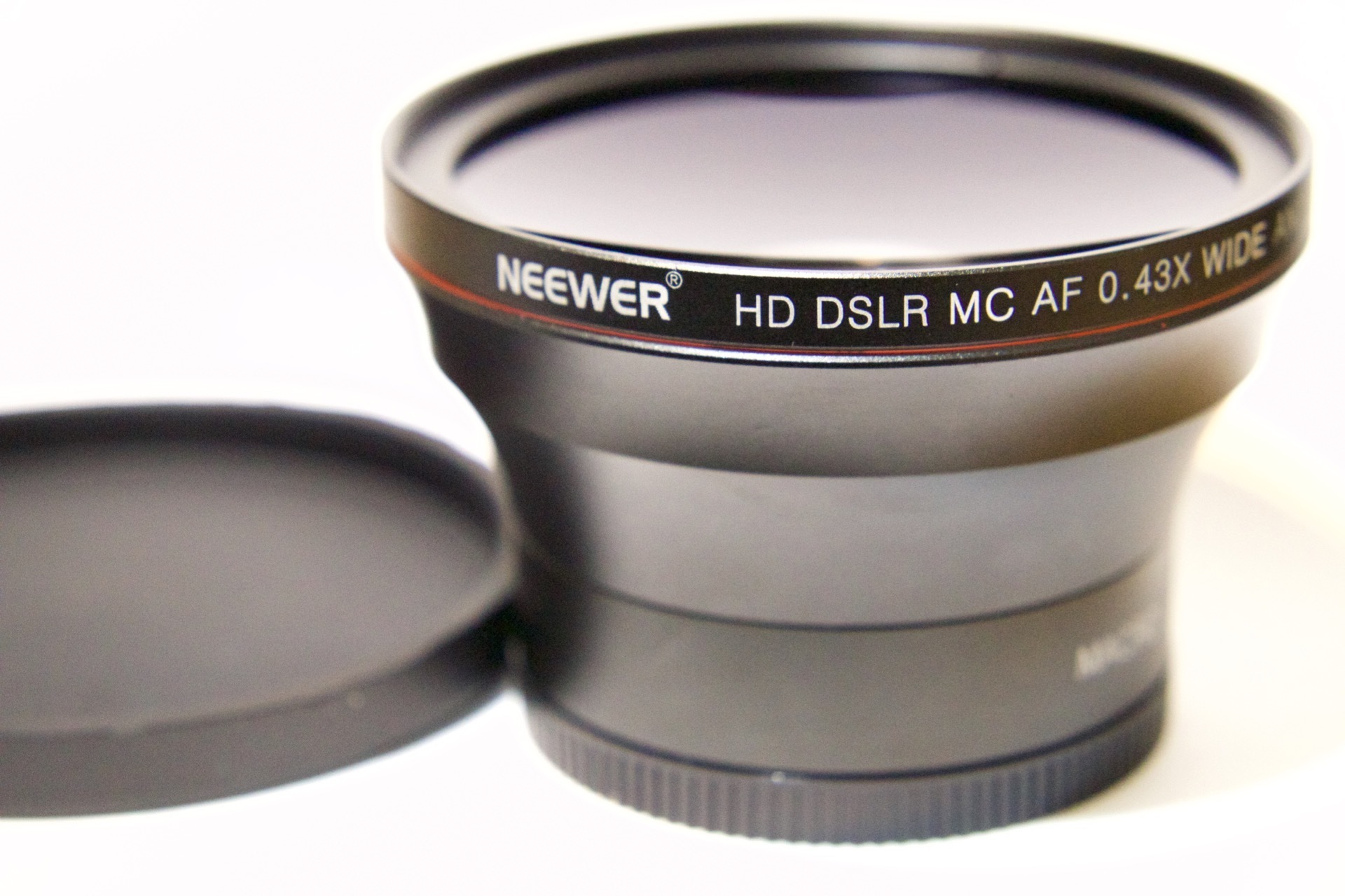 NEEWER 0.43x ワイドコンバージョンレンズ(58mmフィルターセットに同梱