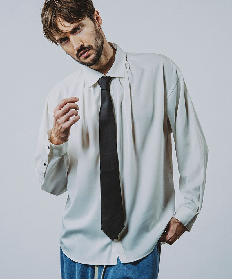 30%OFF【NO ID.(ノーアイディー)】ﾈｸﾀｲ付ﾈｯｸｷﾞｬｻﾞｰBIG-SH シャツ