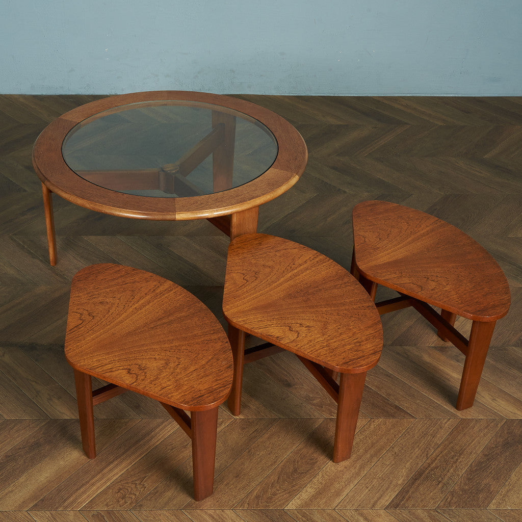 イギリスヴィンテージ スモークガラストップ ネストコーヒーテーブル