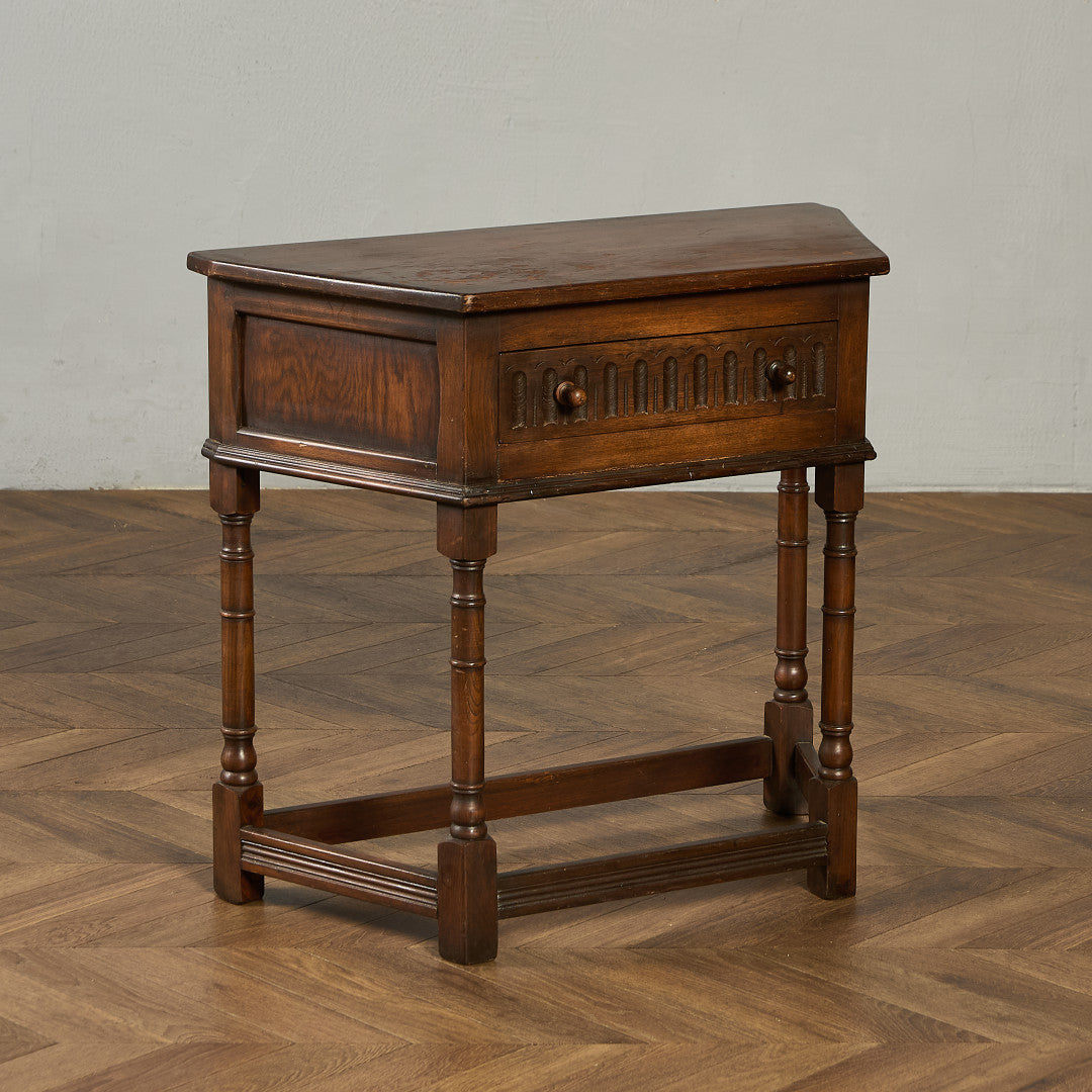 べヴァンファンネル Bevan Funnell – camori ヴィンテージ家具・北欧