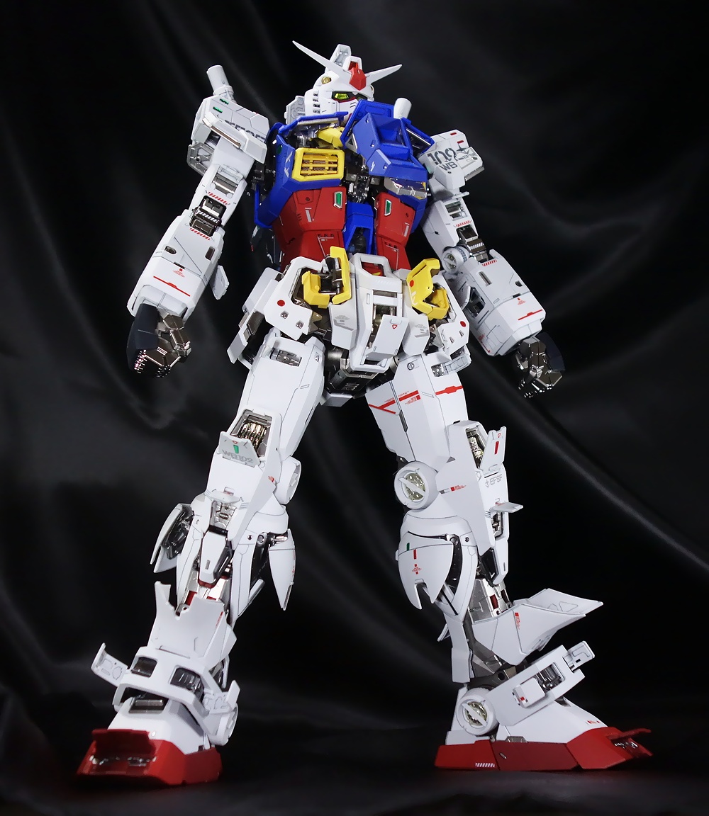 プレミアム完成品】バンダイ PG UNLEASHED 1/60 RX-78-2 ガンダム