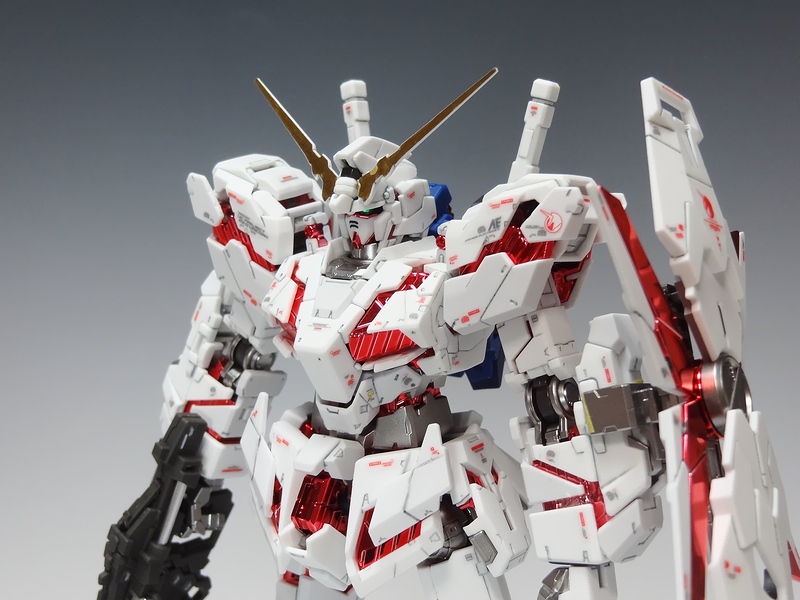 プレミアム完成品】バンダイ RG 1/144 ユニコーンガンダム