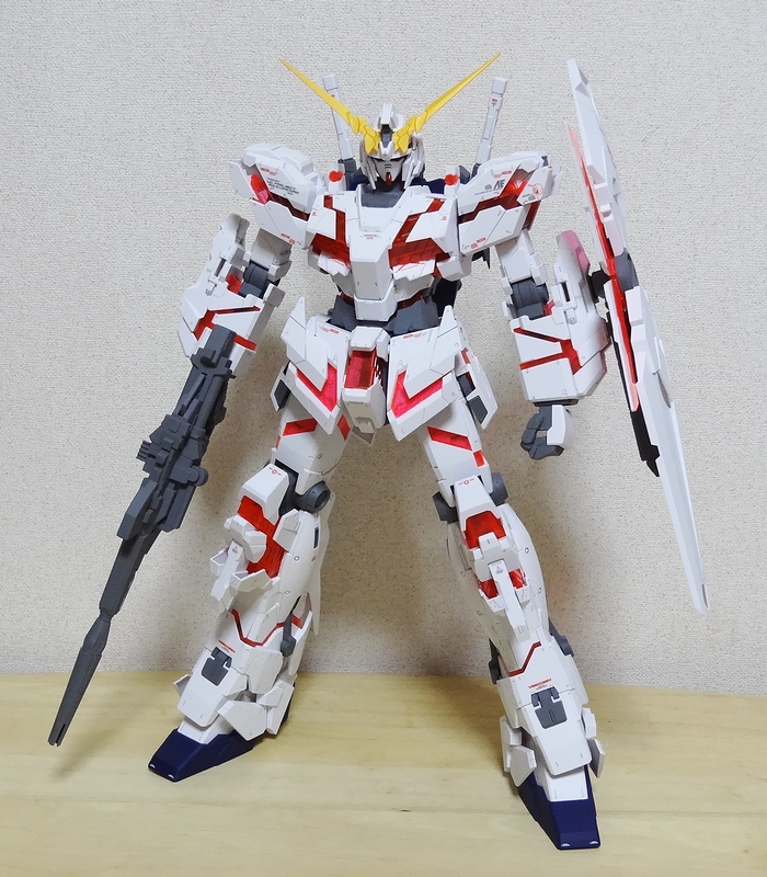 スタンダード完成品】バンダイ メガサイズ 1/48 ユニコーンガンダム