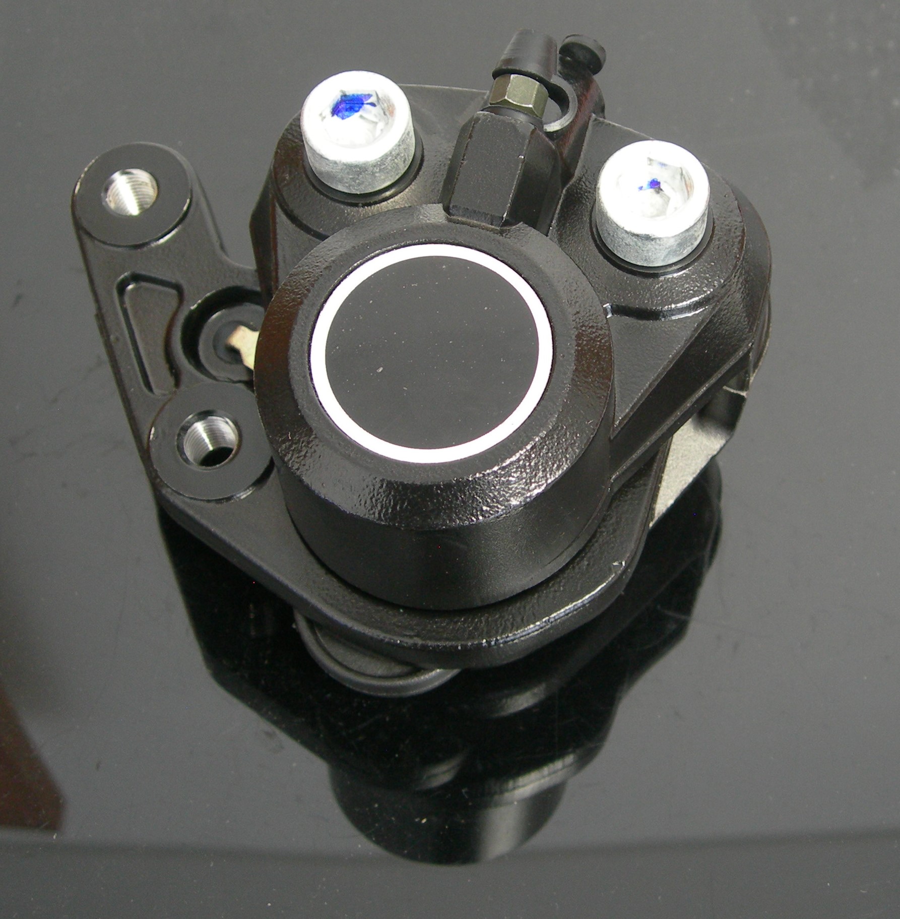 Z1 Z2】右ブレーキキャリパーセット | Dead Stock RYUKYU デッド