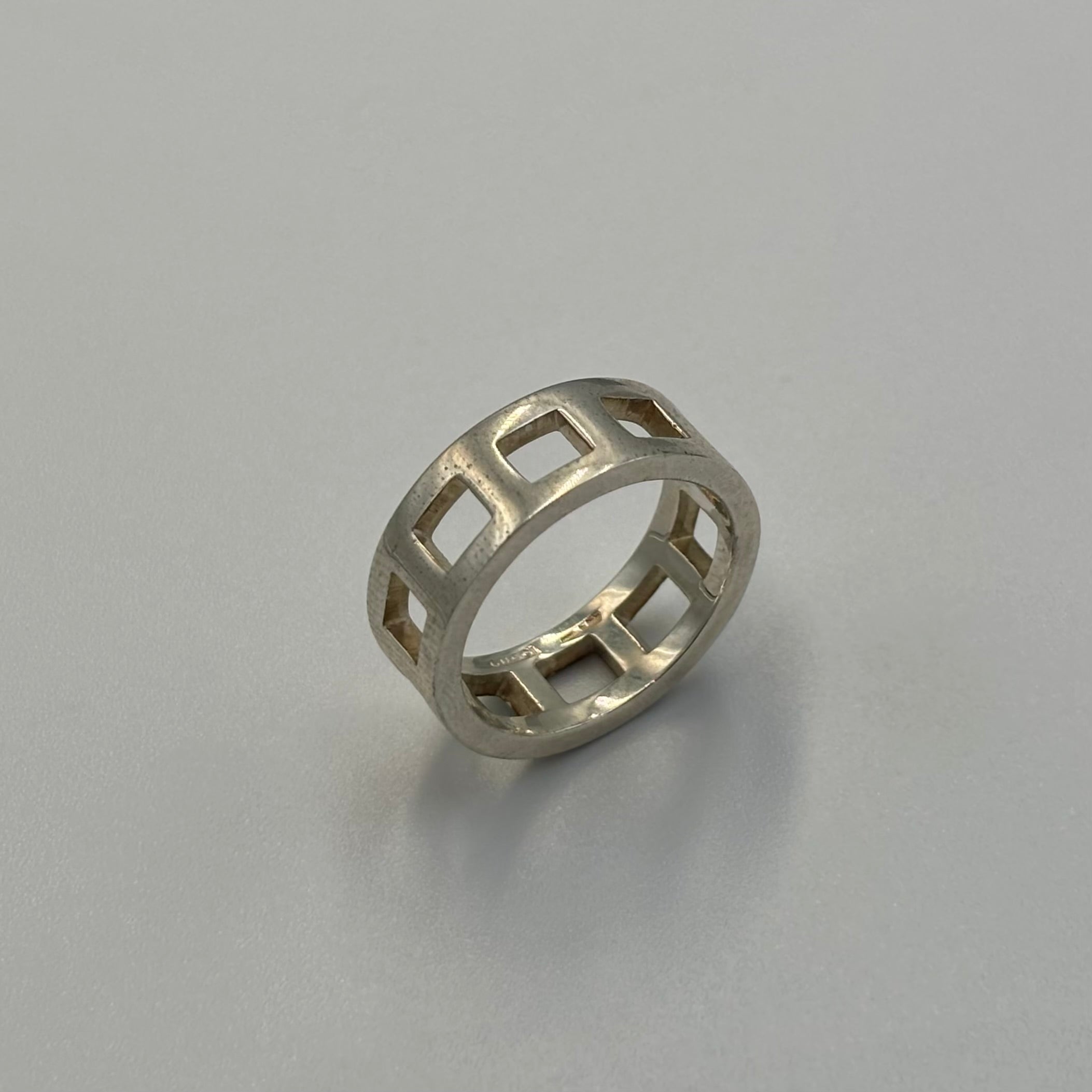 GUCCI スクエアカット リング