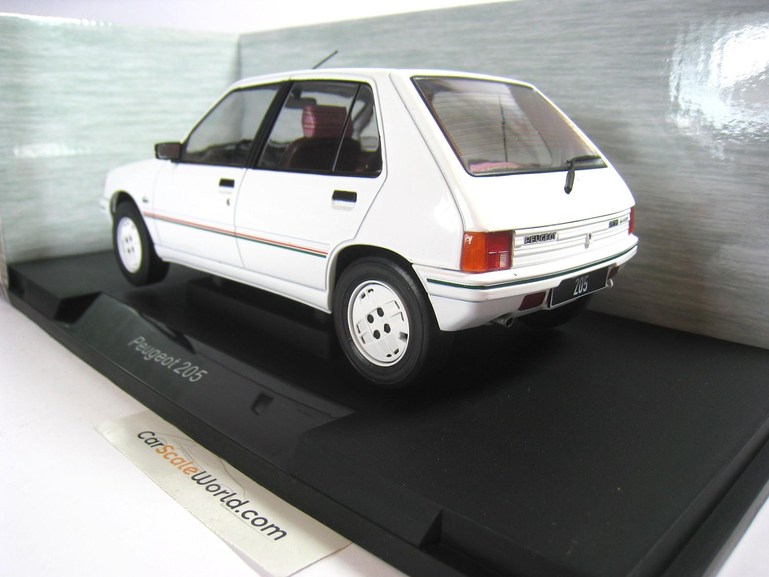 PEUGEOT 205 LACOSTE 1984 1/18 MCG (WHITE) - Carscaleworld.com