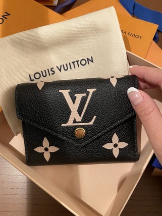 口コミ・レビュー｜Louis Vuittonポルトフォイユ・ヴィクトリーヌ