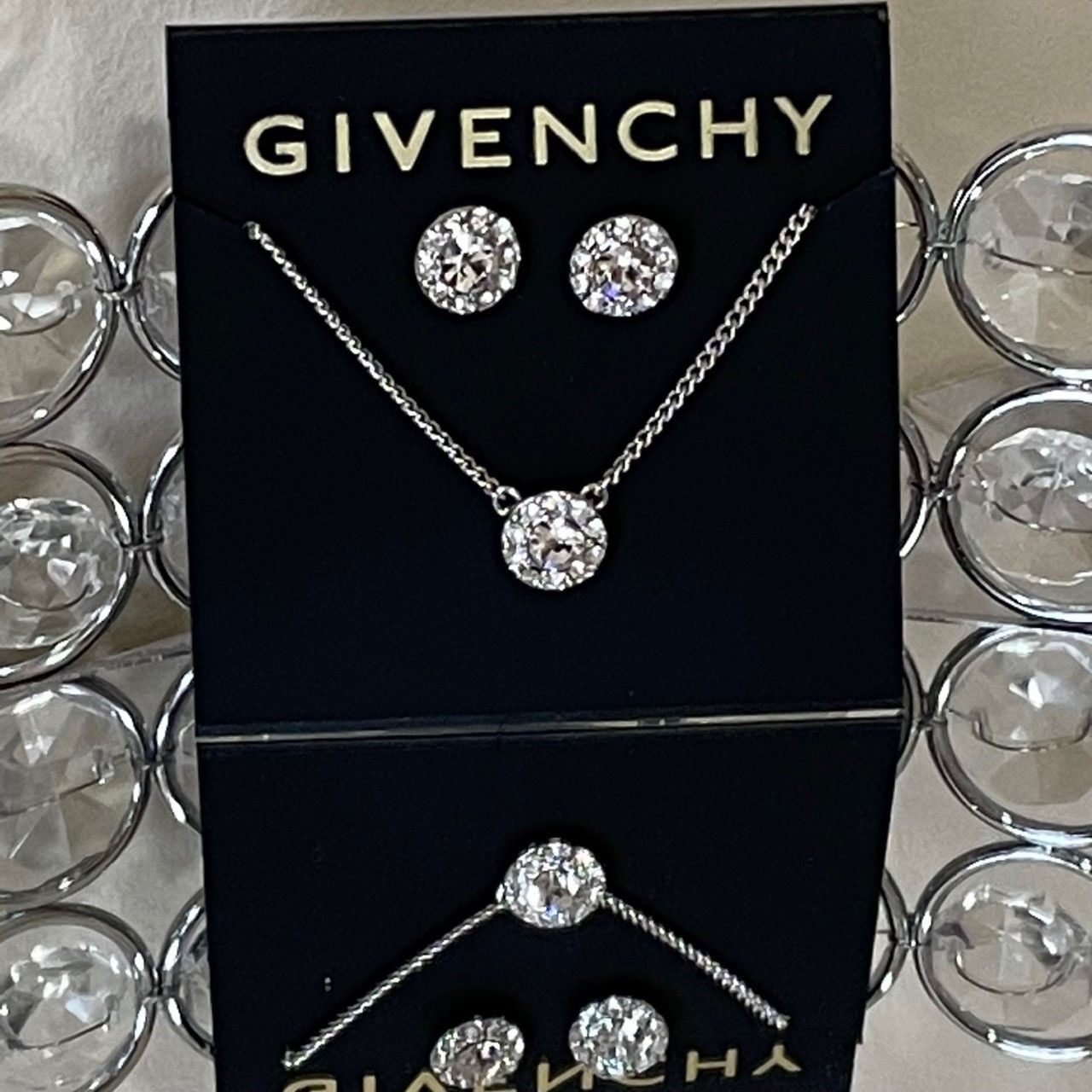 全3色 GIVENCHY ネックレス＆ピアスセット 関税☆送料込 (GIVENCHY