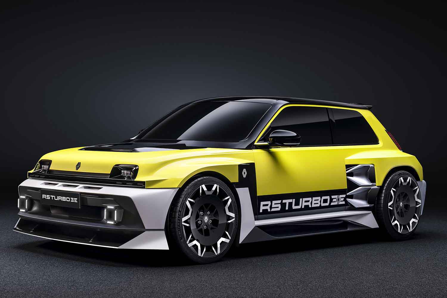 新車時は手強かったルノー・クリオ・ルノースポールV6はヒストリック