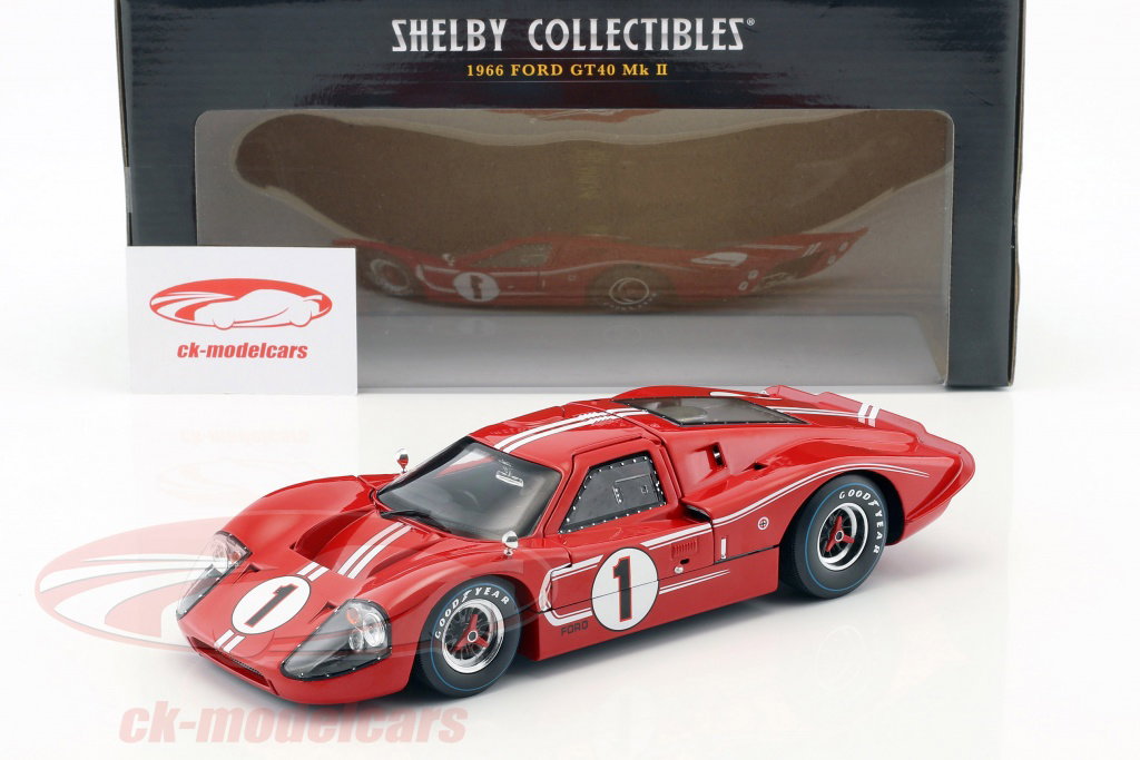 Shelby Collectibles 1:18 Ford GT40 MK IV #1 勝者 24h LeMans 1967