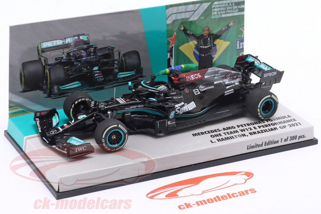 Minichamps 1:43 L. Hamilton Mercedes-AMG F1 W12 #44 勝者 ブラジル