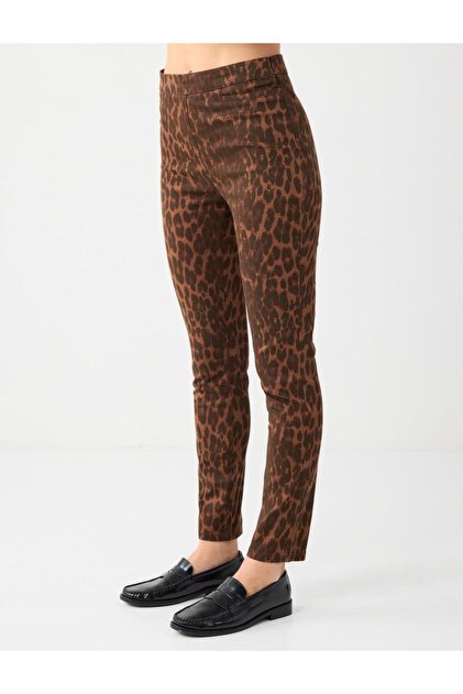 Jimmy Key Koyu Kahve Dar Paça Normal Bel Leopar Desenli Pantolon