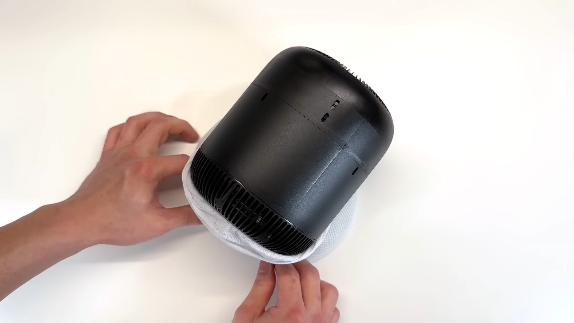 Apple's HomePod 2 Gets Teardown Treatment [VIDEO] | iPhone in Canada