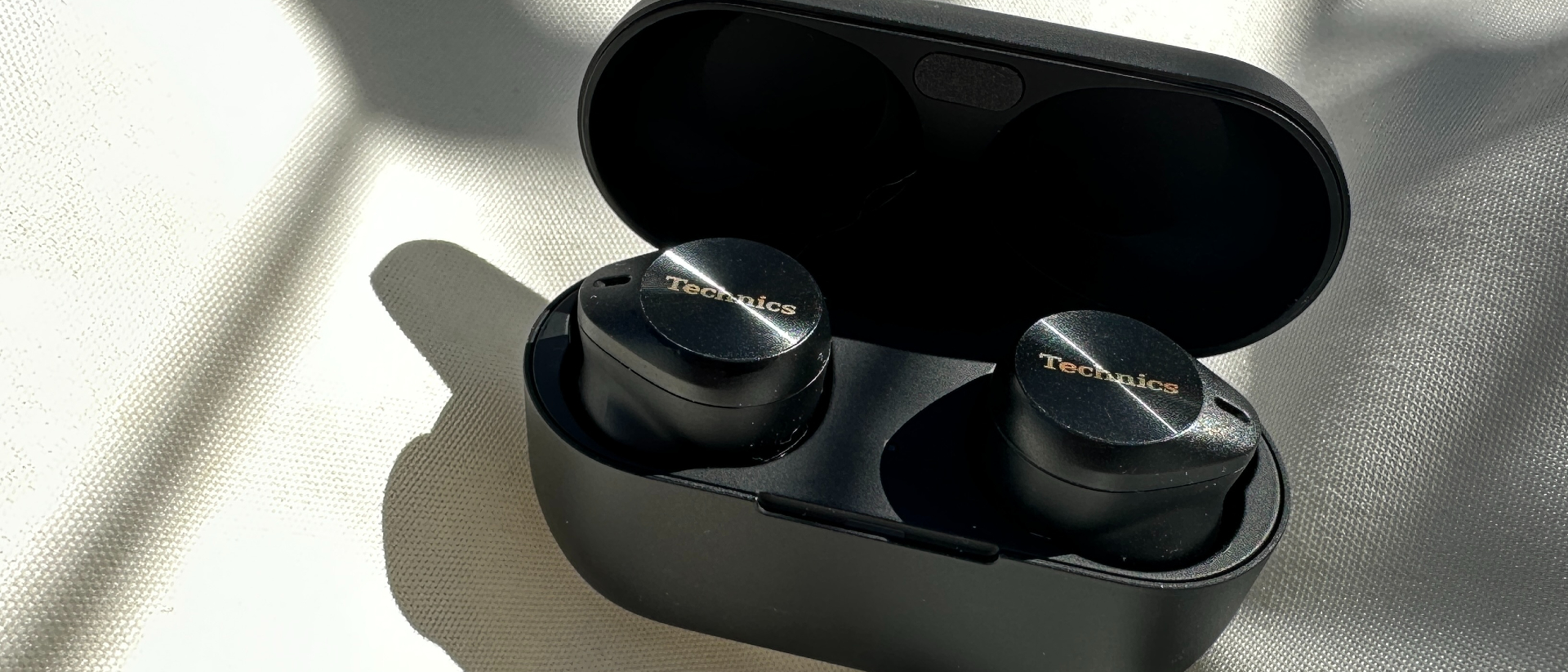 Technics EAH-AZ80 review: feature-packed wireless earbuds with