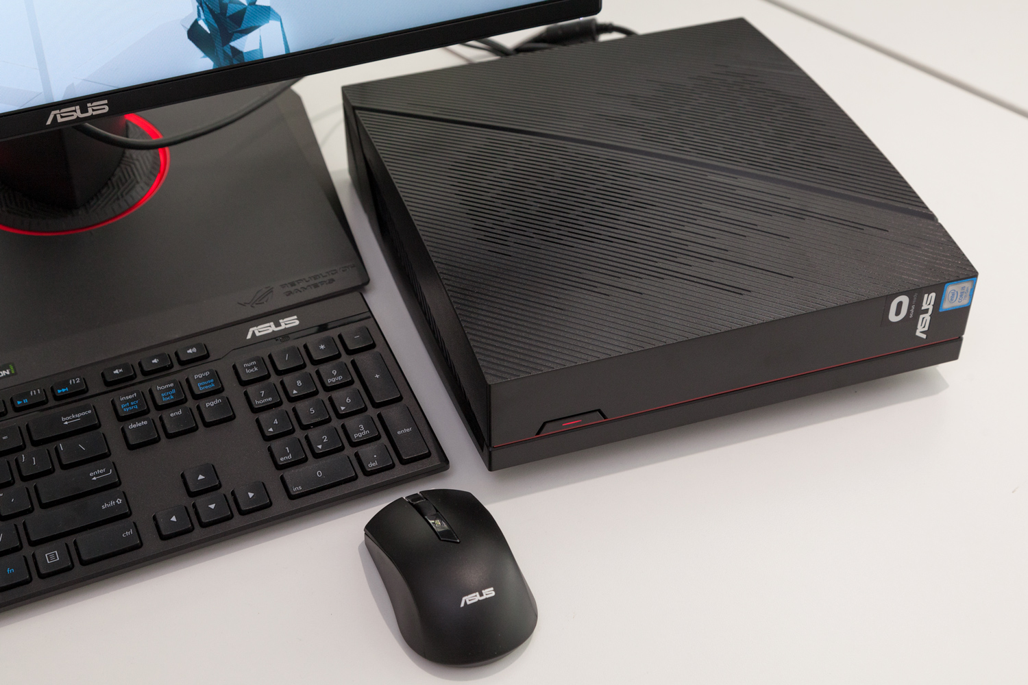 Asus VivoPC X Review: Gorgeous Looks, Limited Performance | Tom's