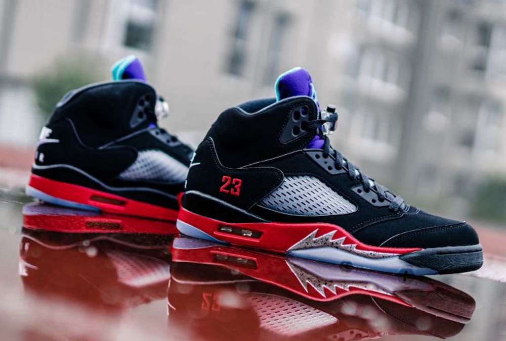 スニダンで取扱中】NIKE AIR JORDAN 5 RETRO TOP3 抽選/定価/販売店舗