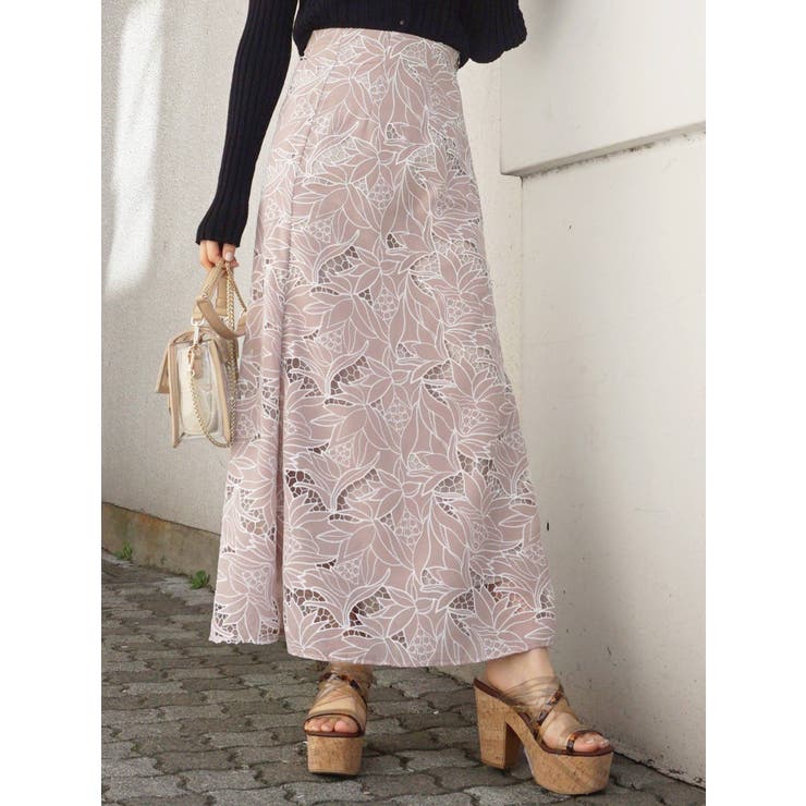 カットワーク刺繍ナロースカート[品番：MKSW0034683]｜MERCURYDUO