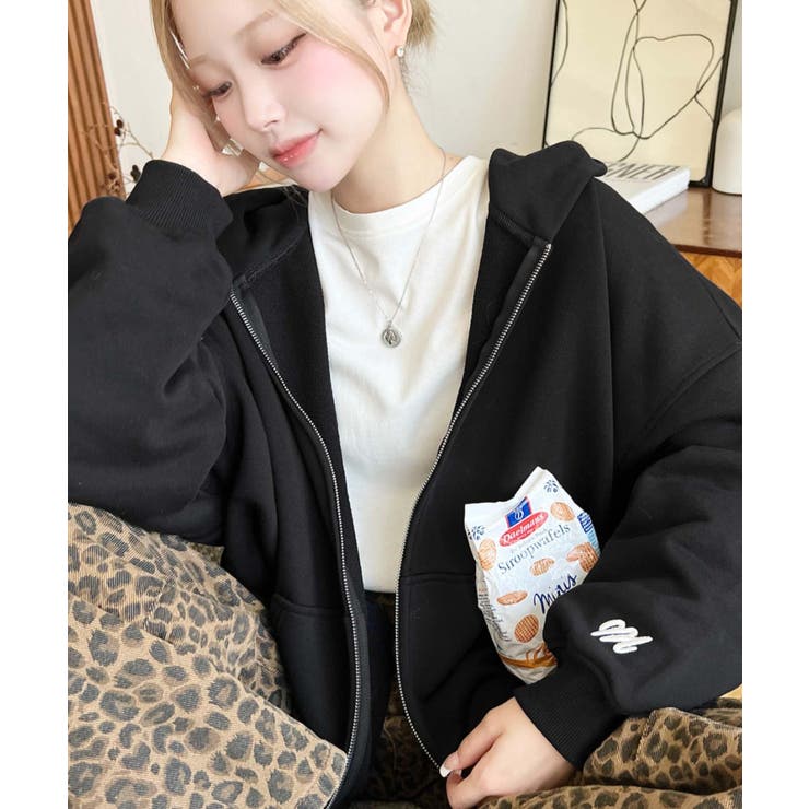 裏毛袖ワンポイントバック刺繍ジップアップパーカーTC[品番
