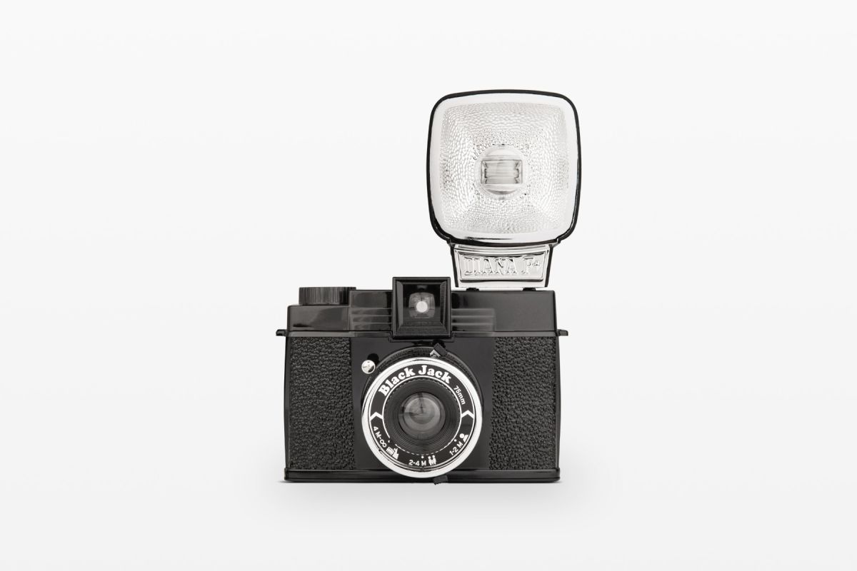 Diana F+ Camera & Flash Black Jack – Lomography