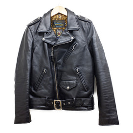 大阪心斎橋店にて、ショット( SCHOTT)×ワコマリア(WACKO MARIA)の