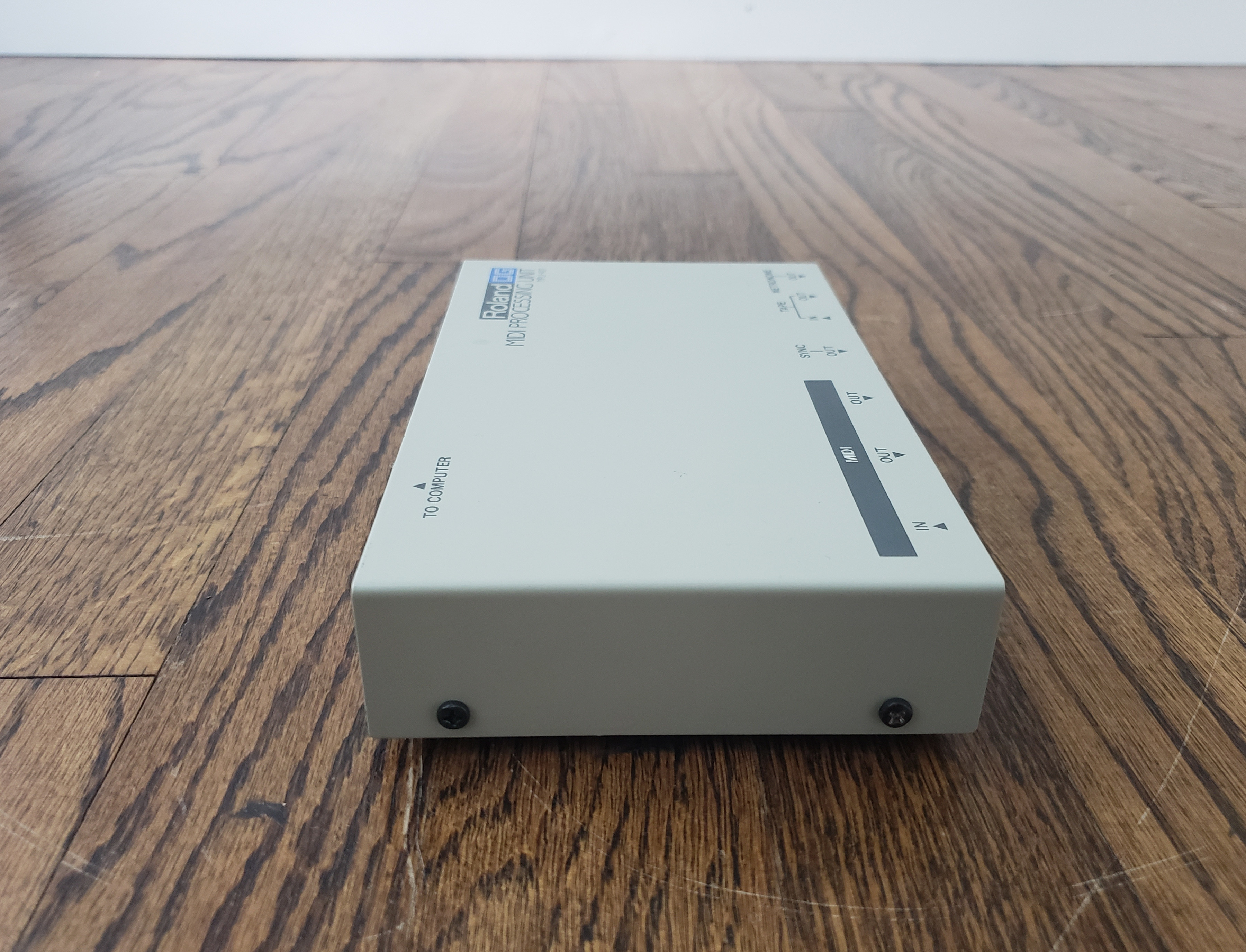 Roland MPU-401 photo gallery - Syntaur