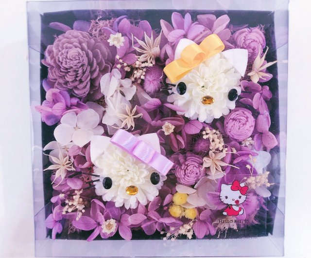 台湾 ハローキティとミミープリザーブドフラワーボックス K·A·Flower