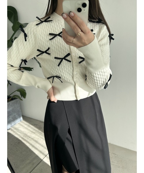 SNIDEL（スナイデル）の「【WEB限定カラーあり】リボンモチーフ