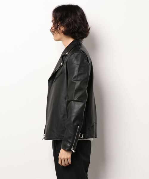 UNITED TOKYO（ユナイテッドトウキョウ）の「ラムレザーダブル