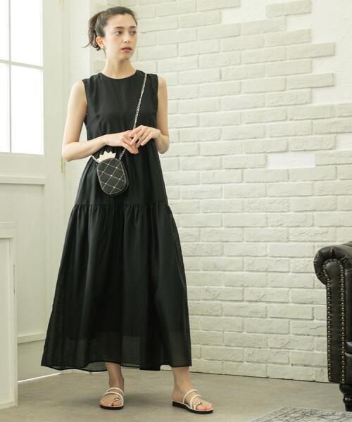麻混シアーギャザーティアードワンピース【洗濯機洗い可】（ワンピース
