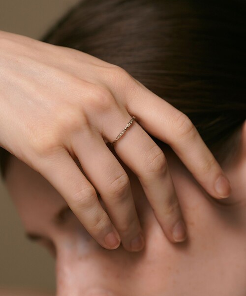 トーン] K18RBG ブラウンダイヤモンド ツイスト リング（リング）｜ete