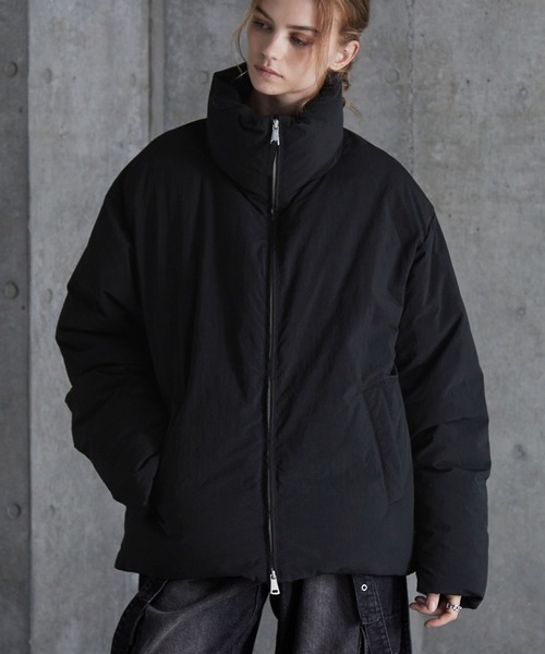 セール】【SERACE】Loose volume seamless high neck padded jacket