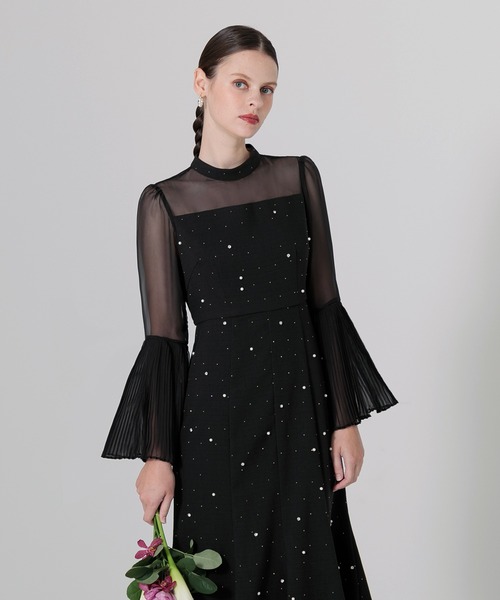 セール】【LEJA】パールビジュー付き透け感プリーツフレアスリーブ