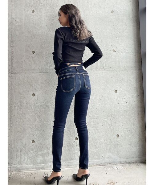 GYDA（ジェイダ）の「ハイウエストウエストクロススキニーデニムパンツ