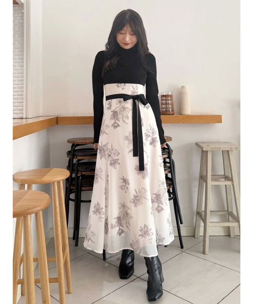 セール】フラワードッキングロングスリーブワンピース（ワンピース