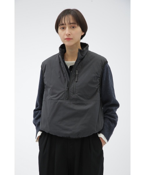 MHL.（エムエイチエル）の「LIGHTWEIGHT COTTON NYLON（ダウンベスト